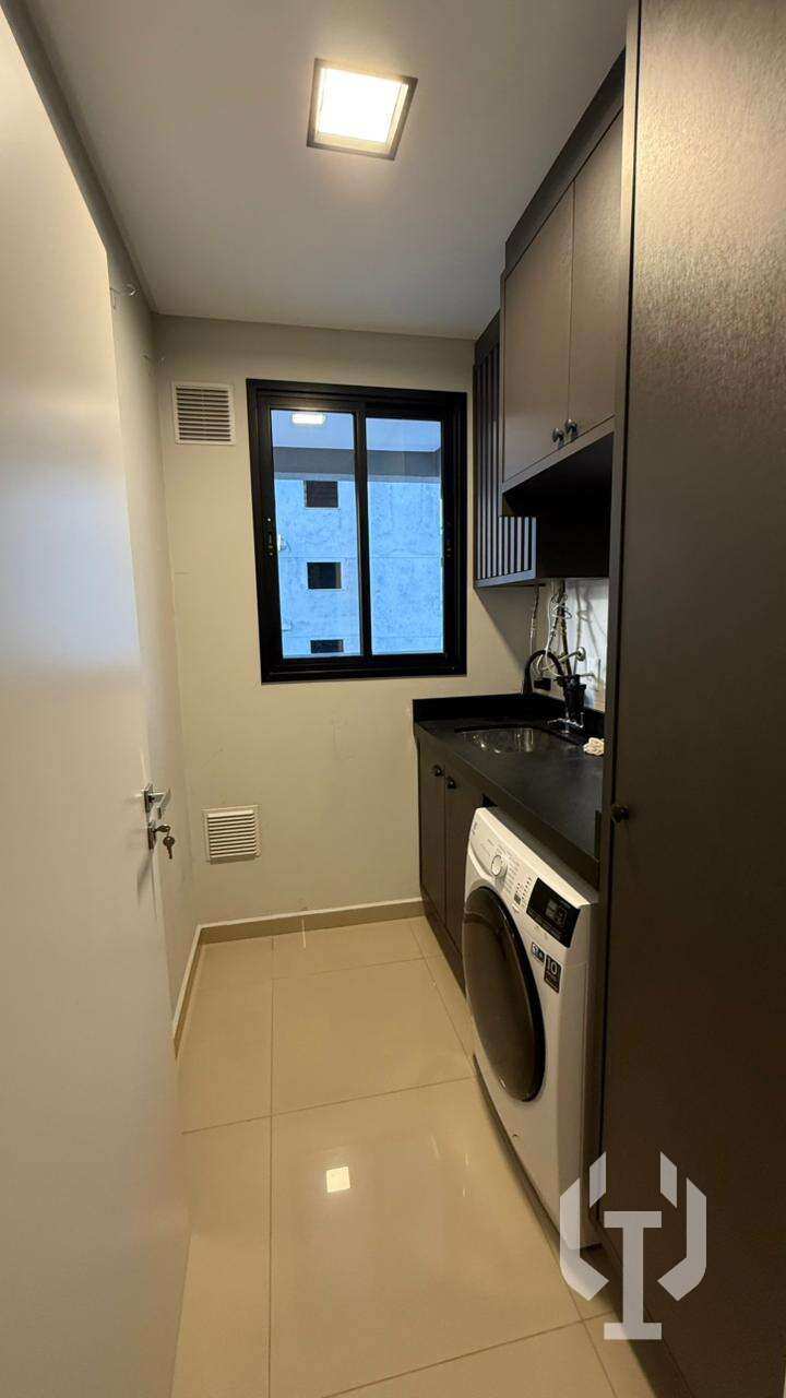  - Apartamento à venda, no Verità, Meia Praia, com 3 quartos, 112,45m²