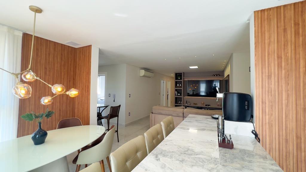 Apartamento para Venda, Centro, 3 dormitórios, 2 suítes, 3 banheiros, 2 vagas - Invicta Itapema - Assessoria Imobiliária