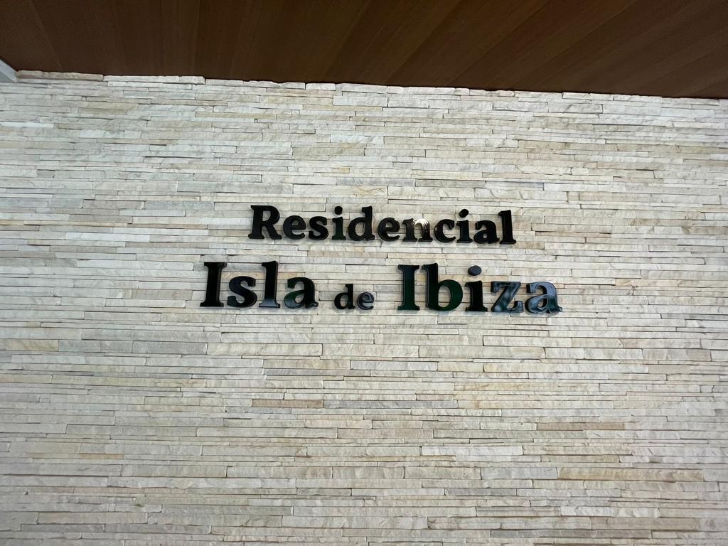  - Apartamento para Venda, Centro, 4 dormitórios, 3 suítes, 2 vagas