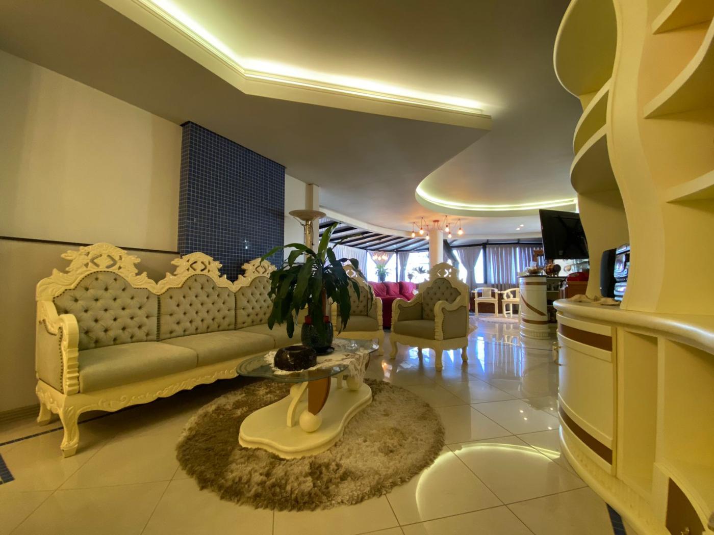  - Apartamento para Venda, Centro, 4 dormitórios, 3 suítes, 2 vagas