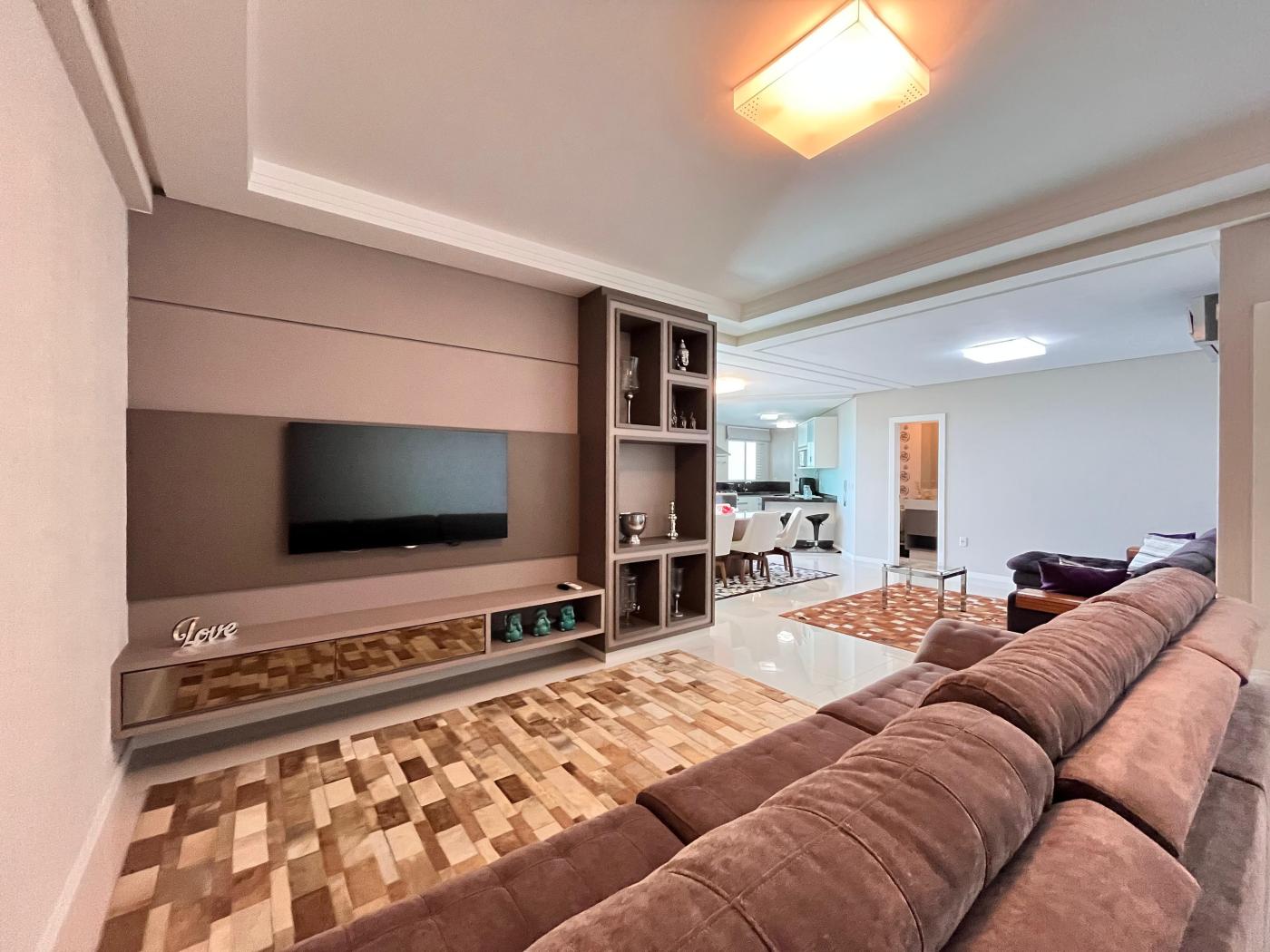 Apartamento à venda com 4 quartos, 190m² - Meia Praia,Itapema