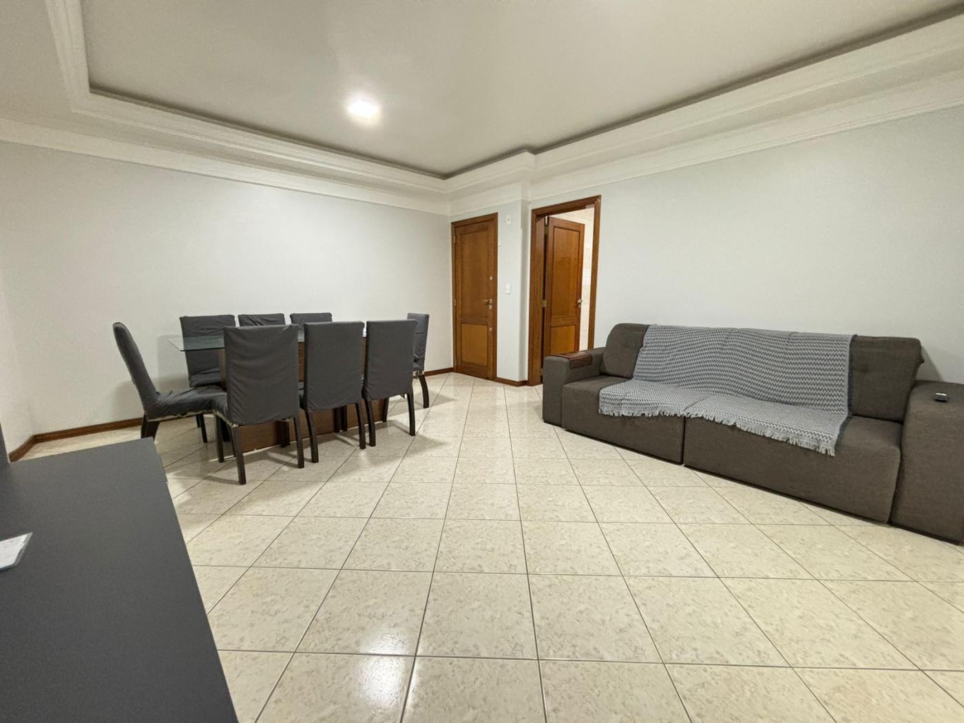 Apartamento à venda com 2 quartos, 130m² - Meia Praia,Itapema