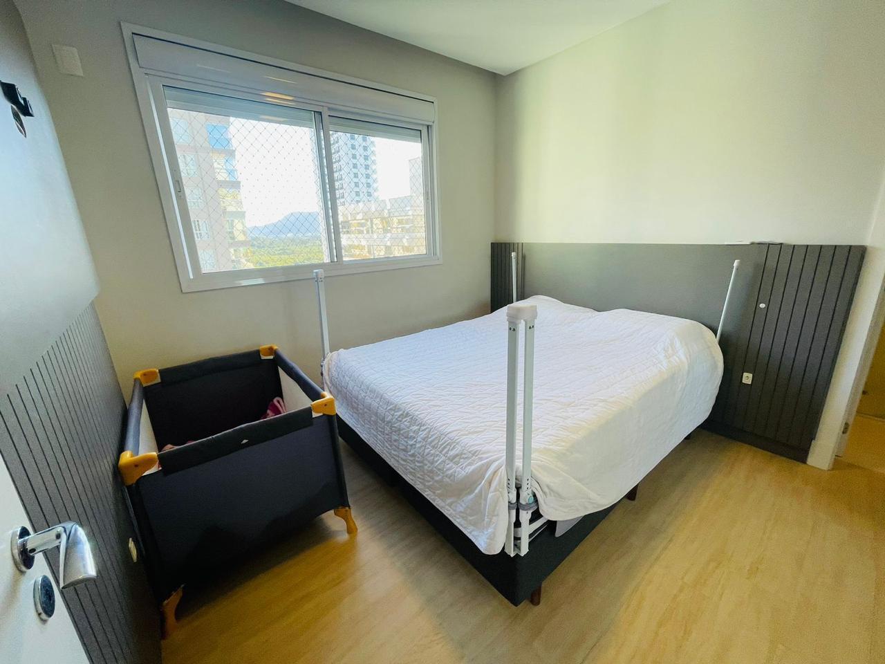  - Apartamento para Venda em Itapema, Canto da Praia, 3 dormitórios, 3 suítes, 3 vagas