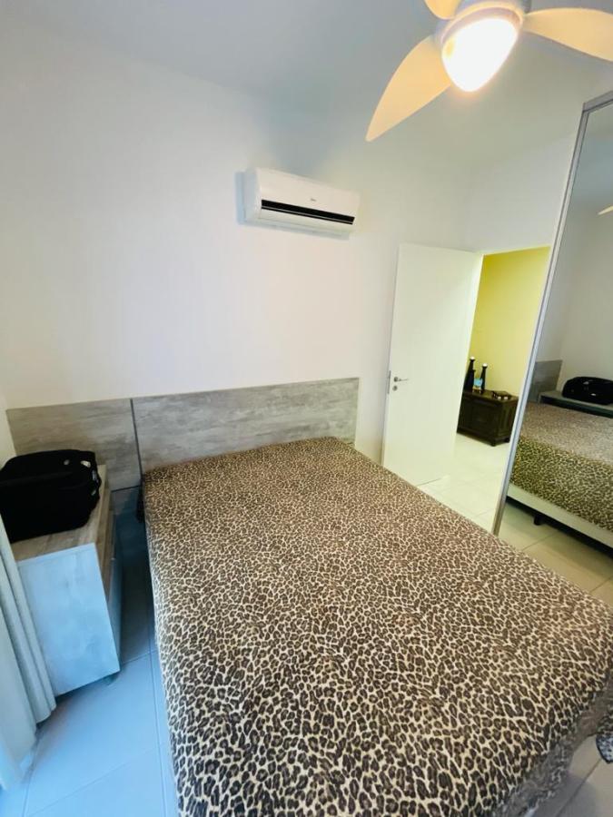 Apartamento à venda com 3 quartos, 105m² - Meia Praia,Itapema