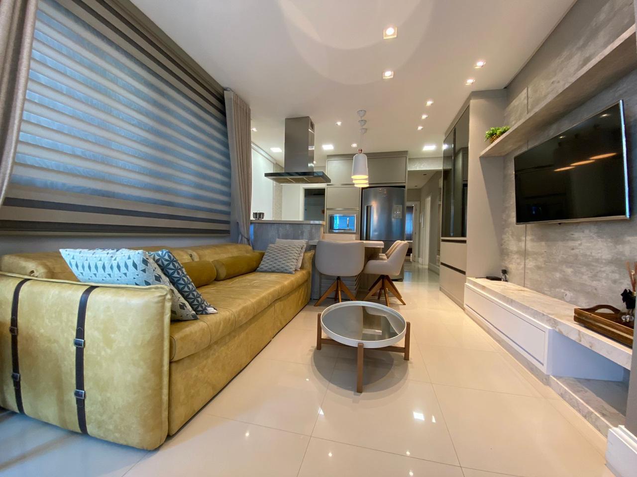 Apartamento à venda com 3 quartos, 123m² - Meia Praia,Itapema