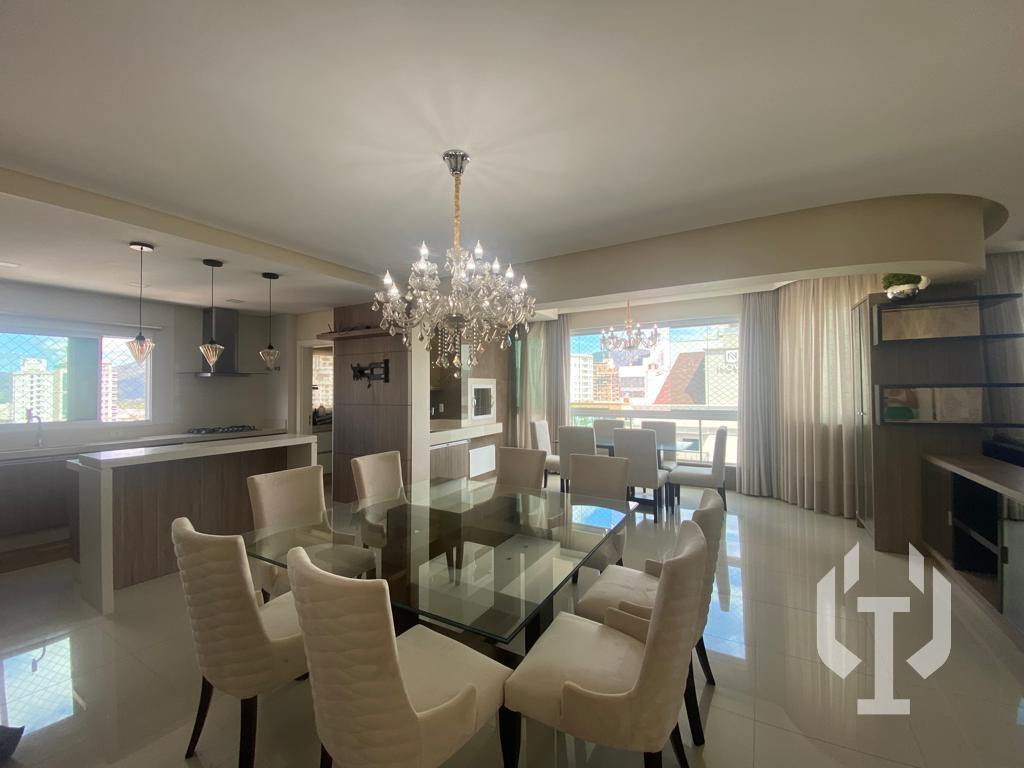  - Alto Padrão para Venda em Itapema, Meia Praia, 4 dormitórios, 4 suítes, 4 vagas