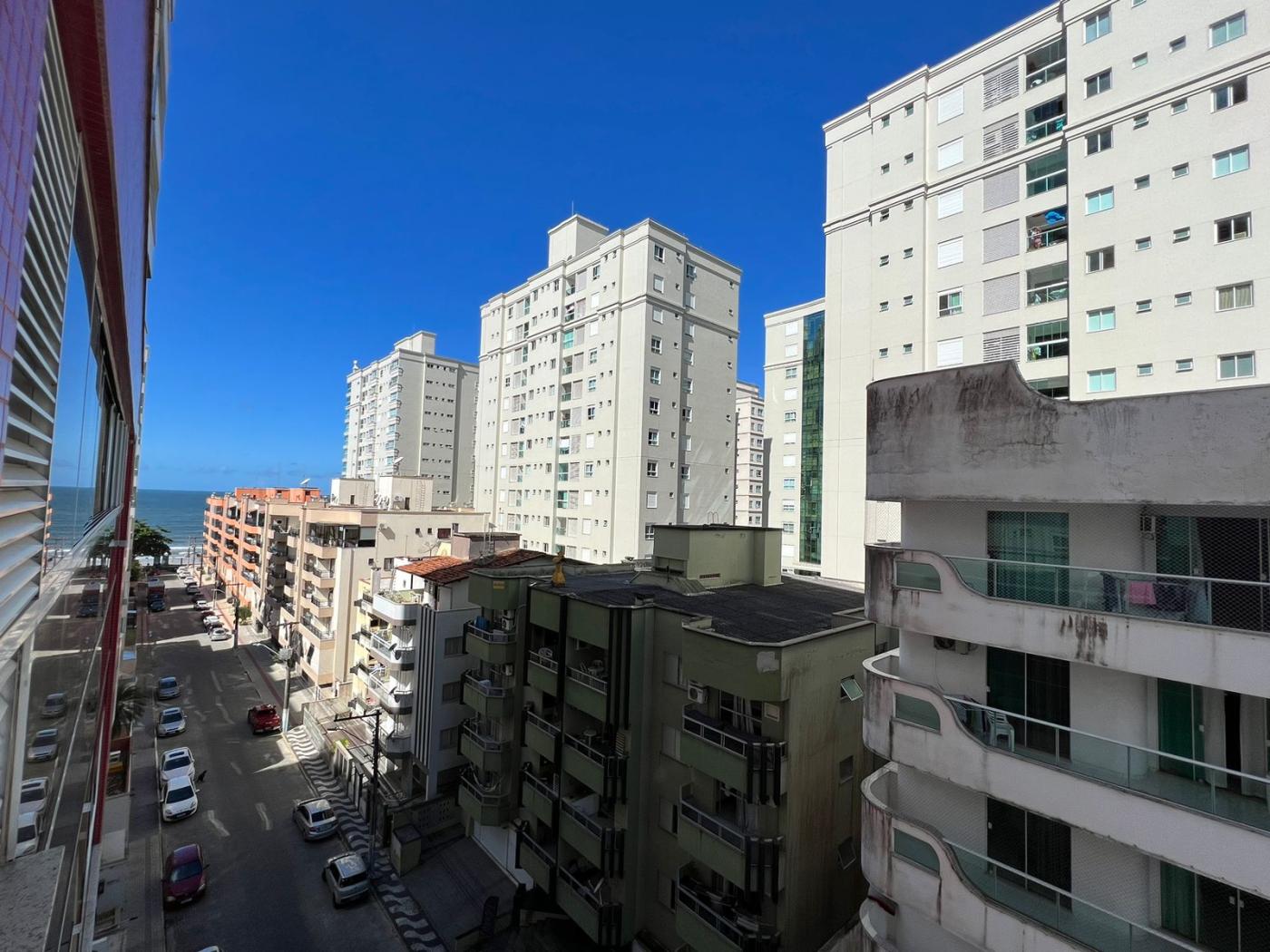  - Alto Padrão para Venda em Itapema, Meia Praia, 3 dormitórios, 3 suítes, 3 vagas