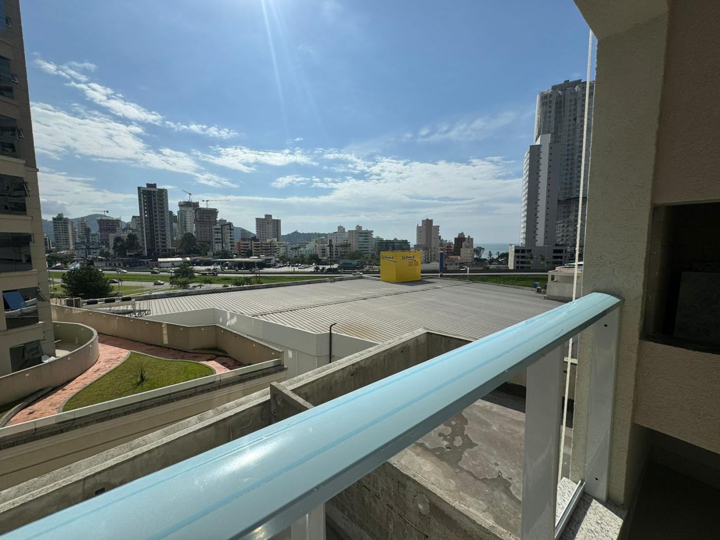  - Apartamento Mobiliado para Venda em Itapema, Tabuleiro, 2 dormitórios, 1 suíte, 2 banheiros, 1 vaga