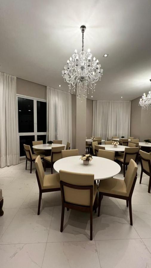  - Apartamento para Venda em Itapema, Tabuleiro, 3 dormitórios, 1 suíte, 3 banheiros, 1 vaga