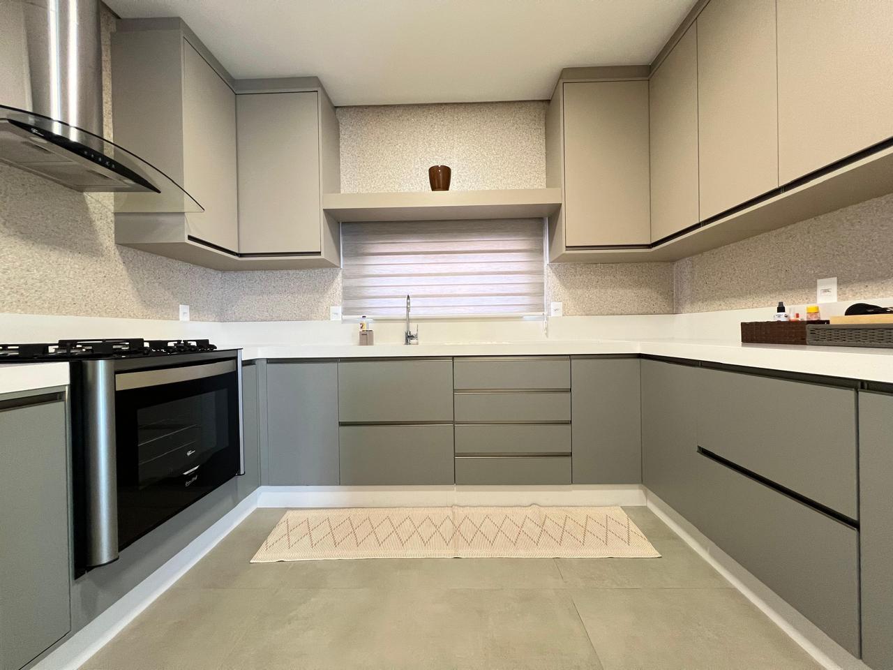  - Apartamento Mobiliado para Venda em Itapema, Meia Praia, 5 dormitórios, 5 suítes, 6 banheiros, 4 vagas