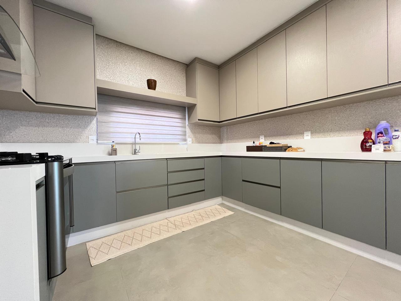 Apartamento à venda com 5 quartos, 306m² - Meia Praia,Itapema