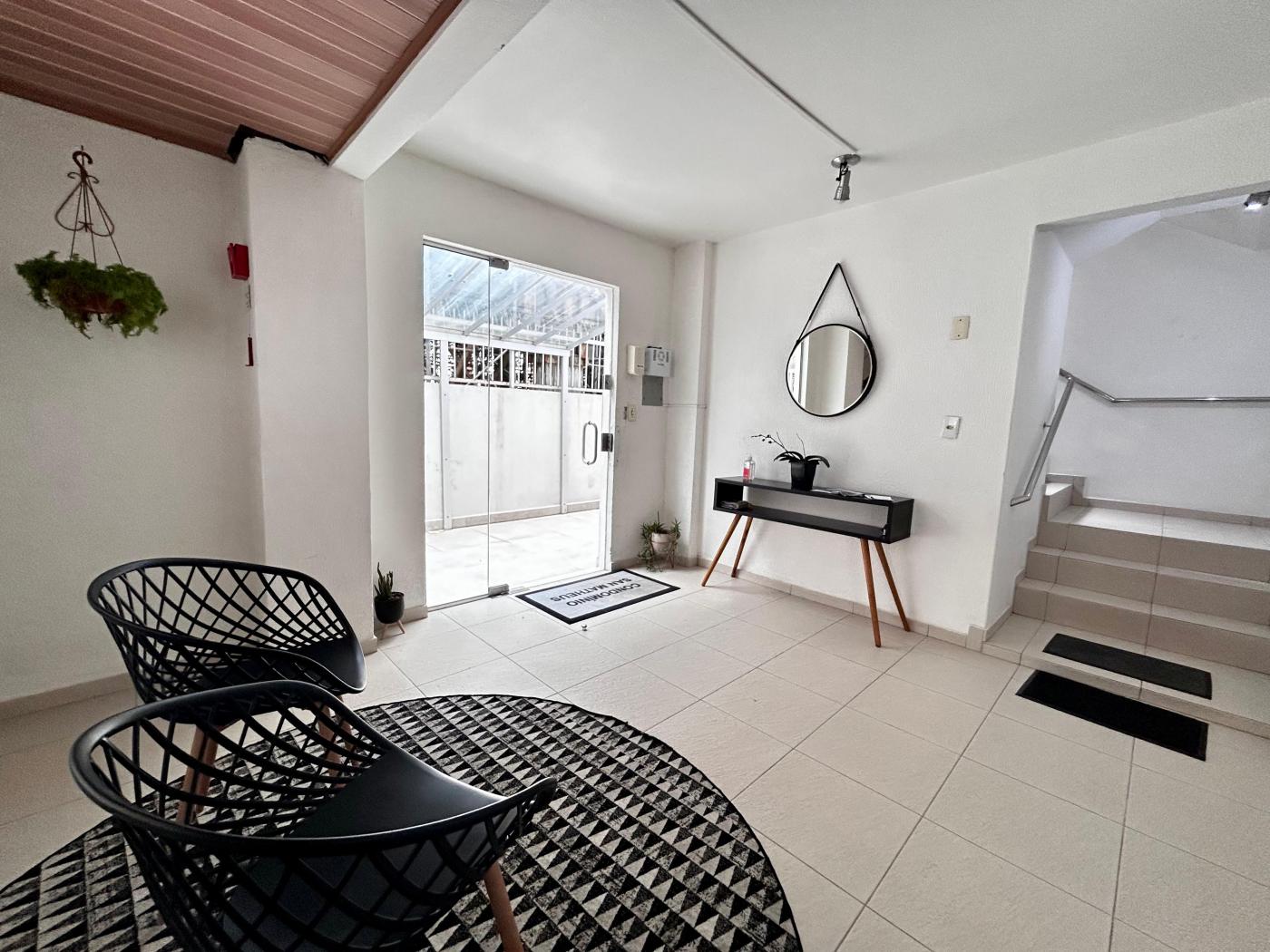  - Apartamento para Venda em Itapema, Meia Praia, 4 dormitórios, 1 suíte, 2 banheiros, 1 vaga