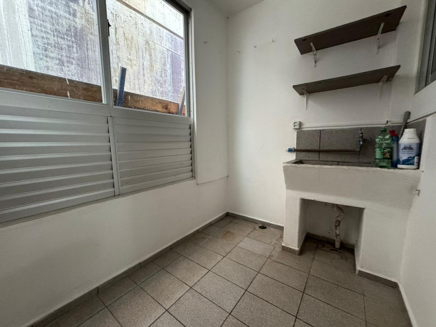 Apartamento à venda com 2 quartos, 78m² - Meia Praia,Itapema