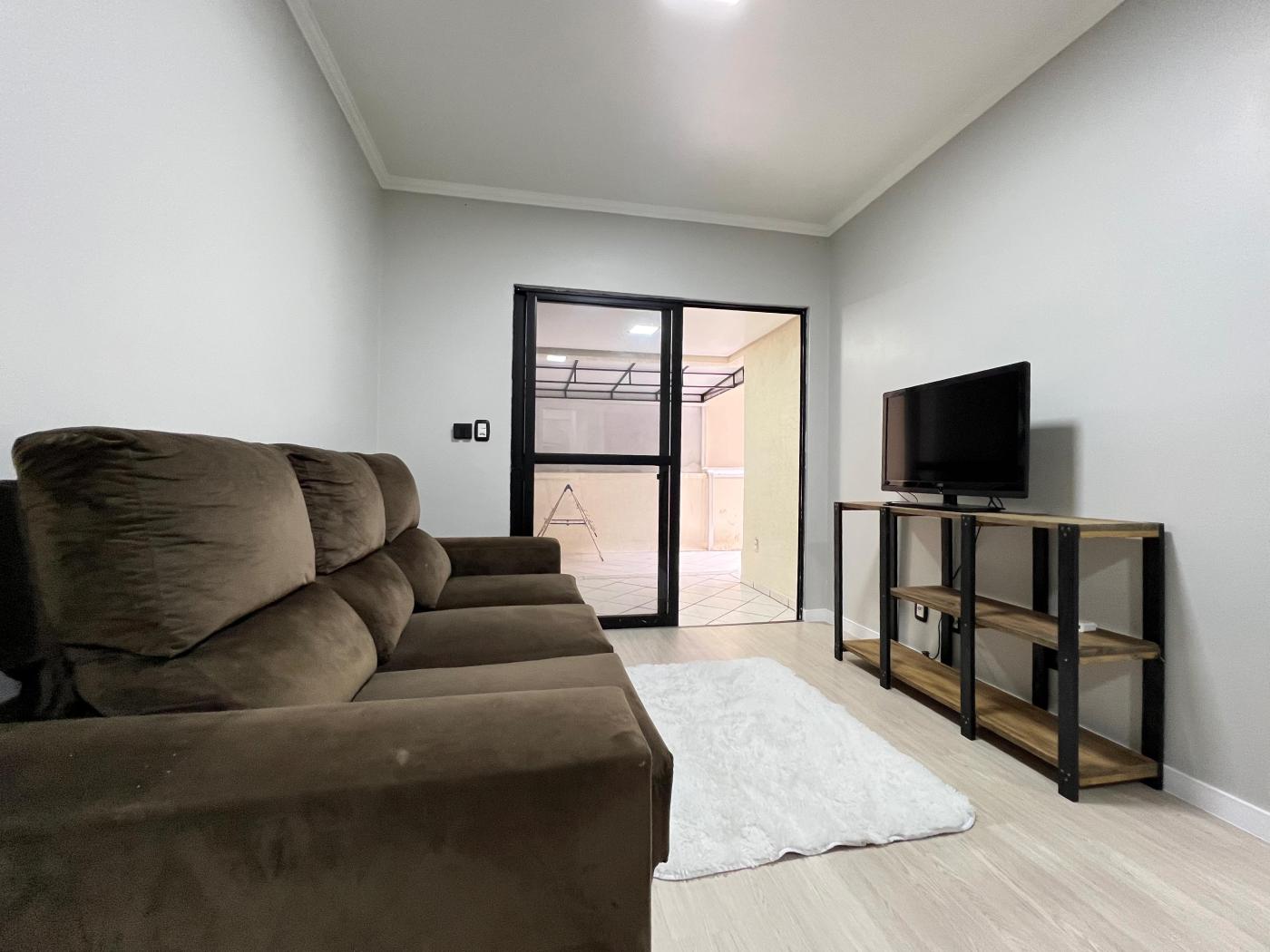 Apartamento à venda com 3 quartos, 110m² - Meia Praia,Itapema