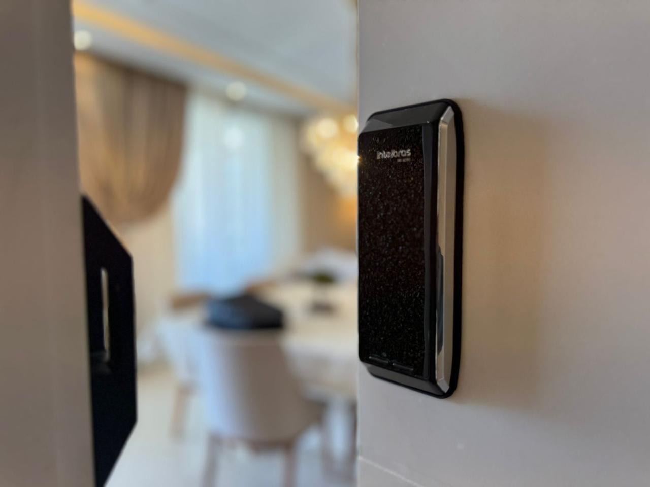 Apartamento à venda com 4 quartos, 180m² - Meia Praia,Itapema