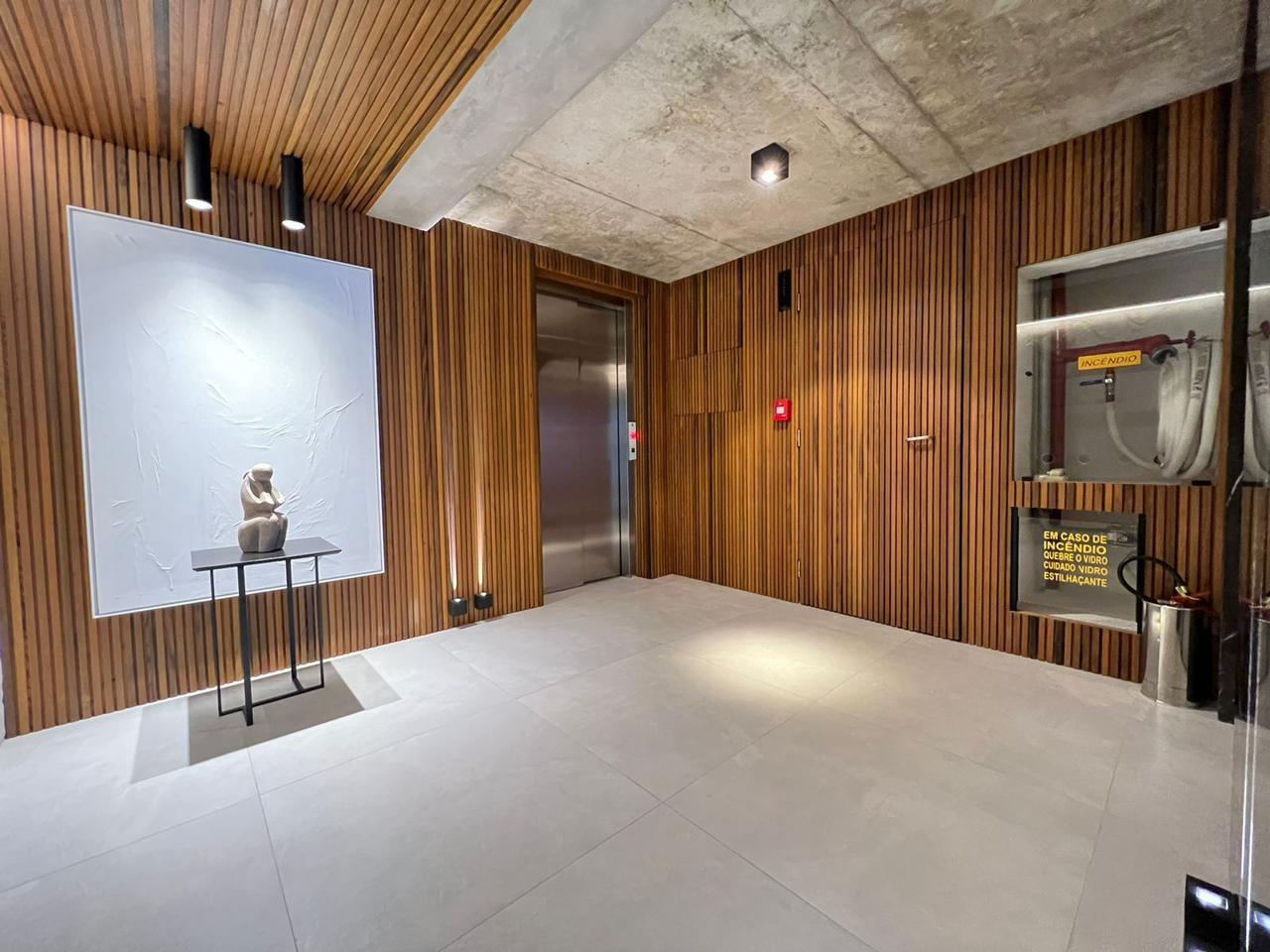 Apartamento à venda com 3 quartos, 128m² - Meia Praia,Itapema