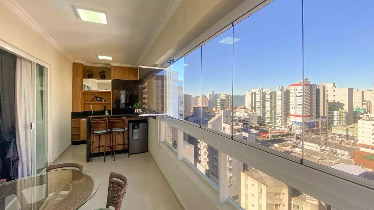  - Apartamento para Venda em Itapema, Meia Praia, 4 dormitórios, 4 suítes, 5 banheiros, 3 vagas