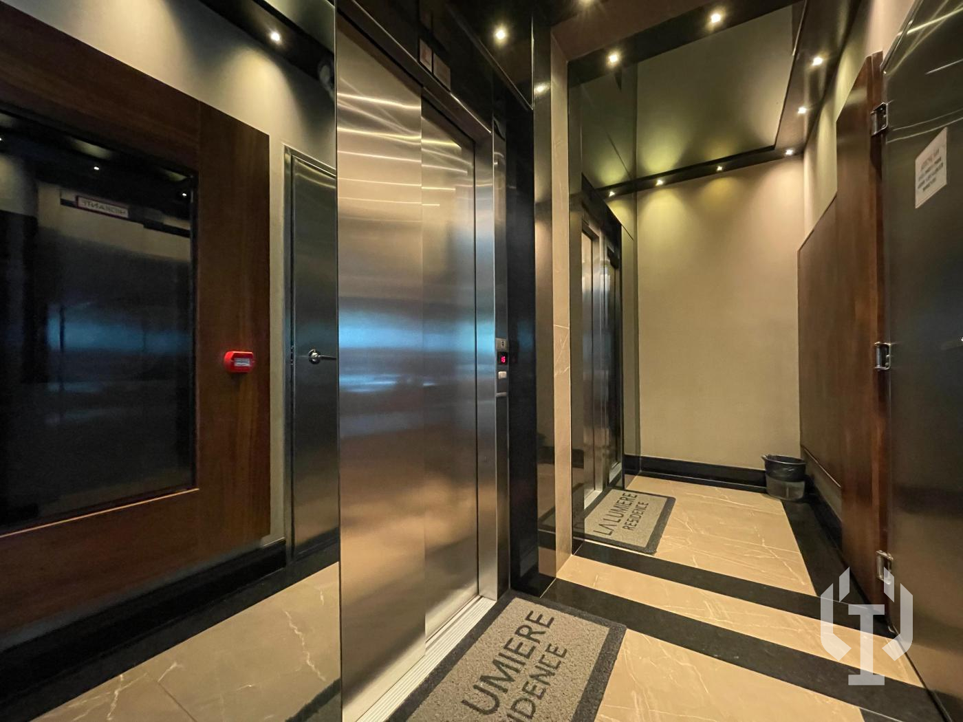 Apartamento à venda com 4 quartos, 208m² - Meia Praia,Itapema