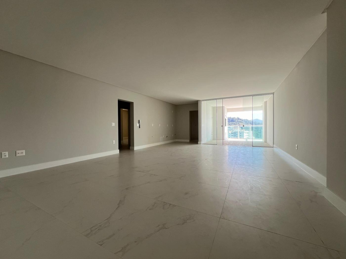 Apartamento à venda com 4 quartos, 197m² - Meia Praia,Itapema