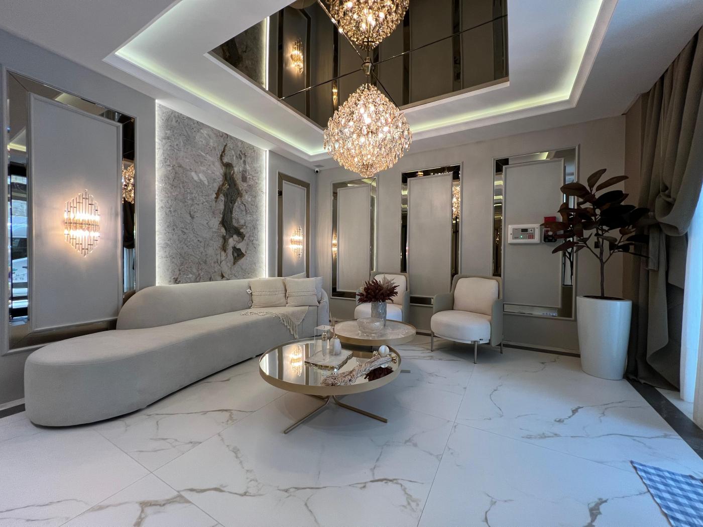 Apartamento à venda com 3 quartos, 129m² - Meia Praia,Itapema