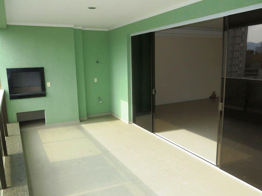 Apartamento à venda com 4 quartos, 193m² - Meia Praia,Itapema