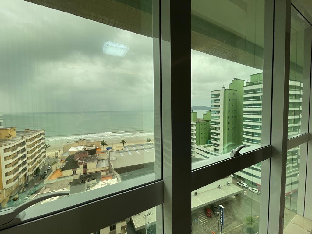 Apartamento à venda com 4 quartos, 248m² - Meia Praia,Itapema