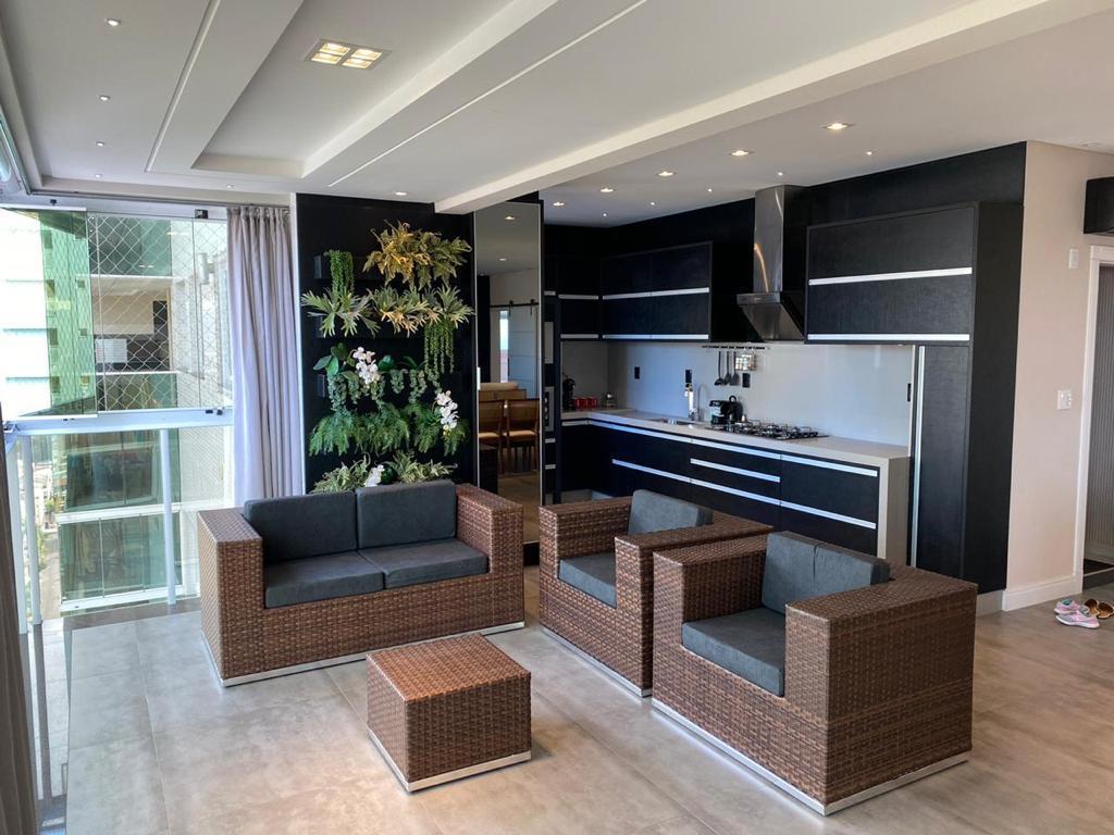 Apartamento à venda com 4 quartos, 180m² - Meia Praia,Itapema