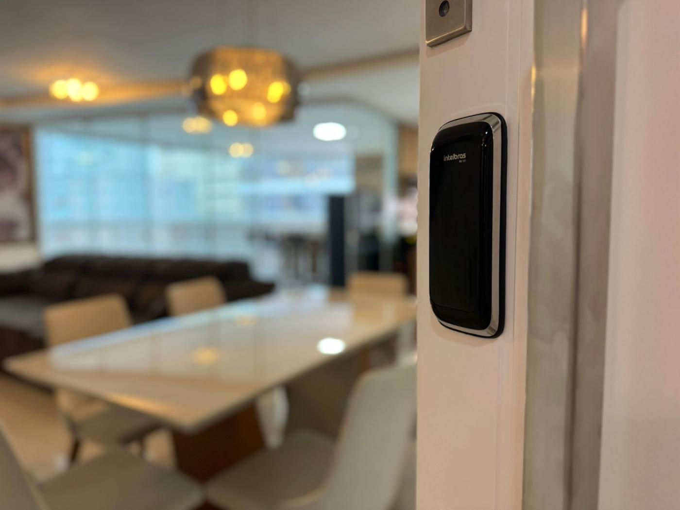 Apartamento à venda com 3 quartos, 154m² - Meia Praia,Itapema