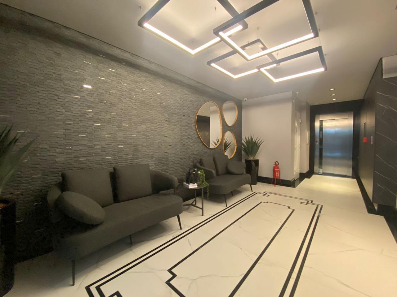  - Apartamento para Venda em Itapema, Meia Praia, 3 dormitórios, 3 suítes, 4 banheiros, 2 vagas