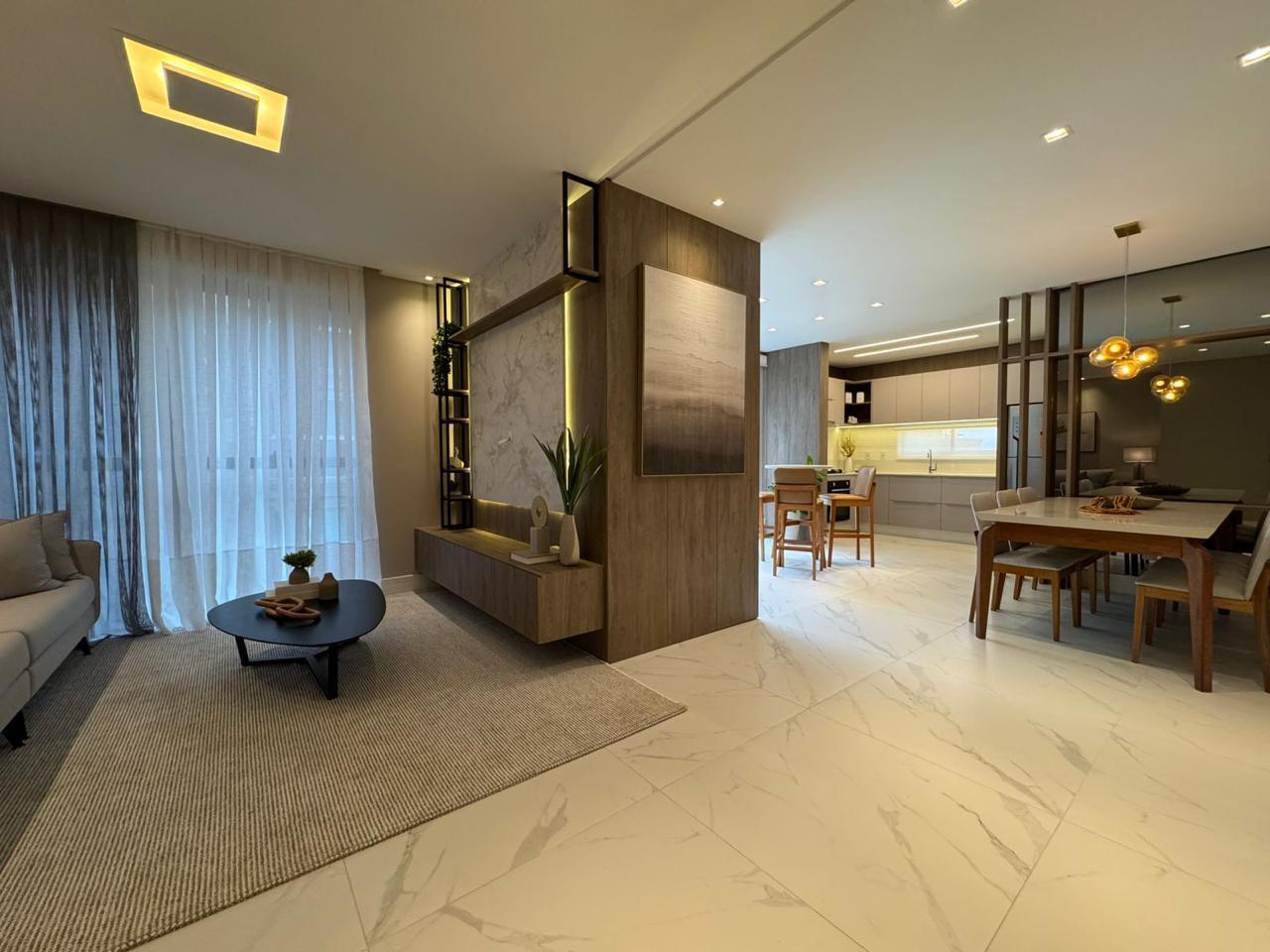  - Apartamento para Venda em Itapema, Meia Praia, 3 dormitórios, 3 suítes, 4 banheiros, 2 vagas