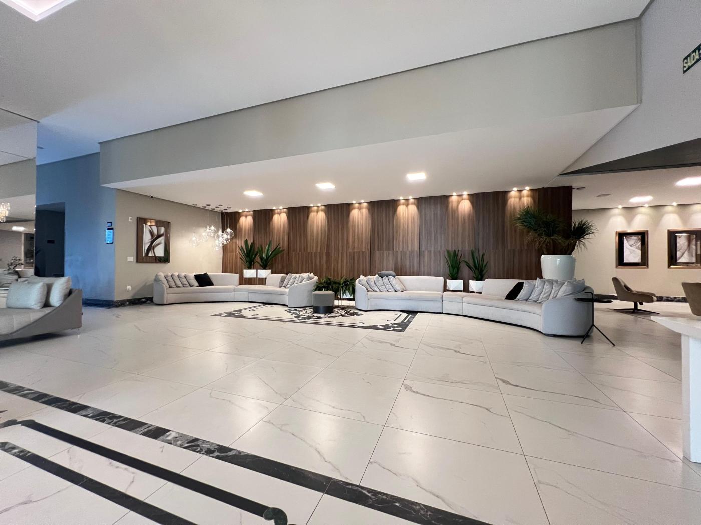 Apartamento à venda com 2 quartos, 85m² - Meia Praia,Itapema