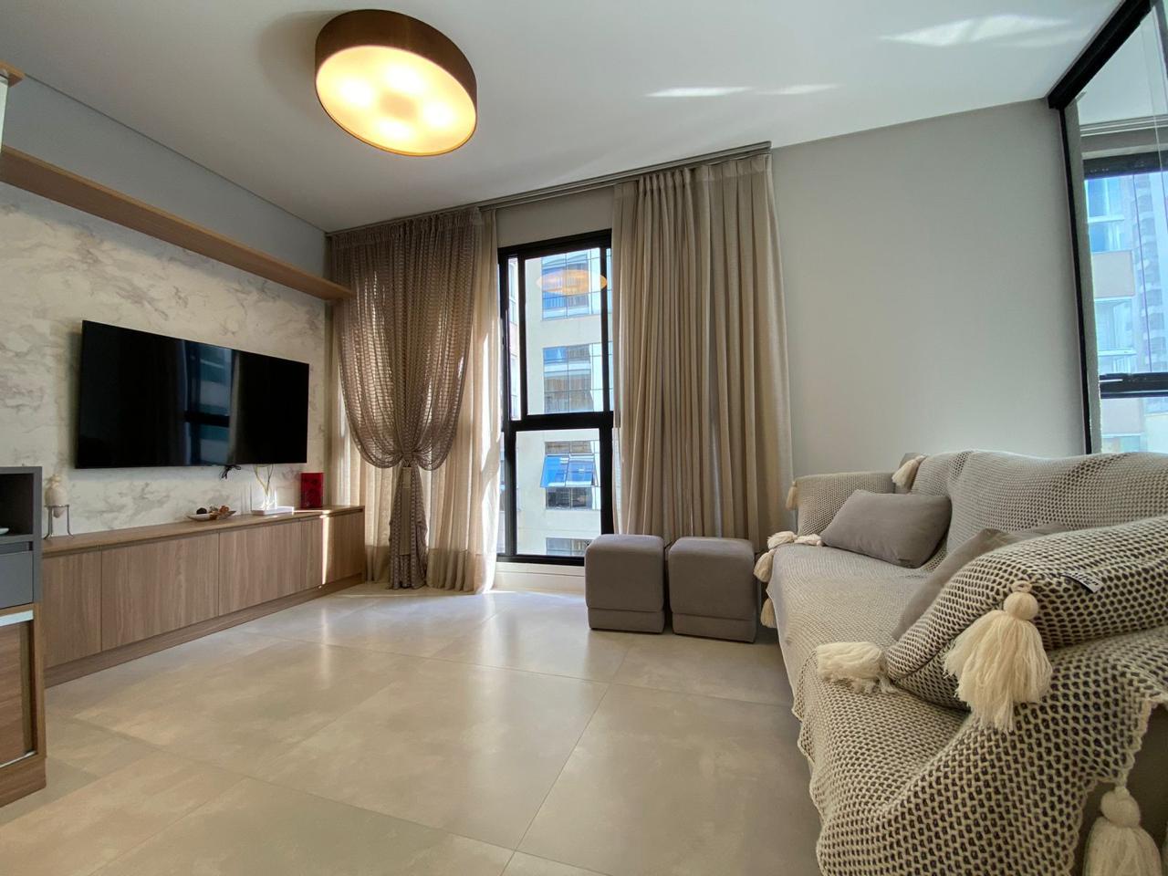 Apartamento à venda com 2 quartos, 94m² - Meia Praia,Itapema