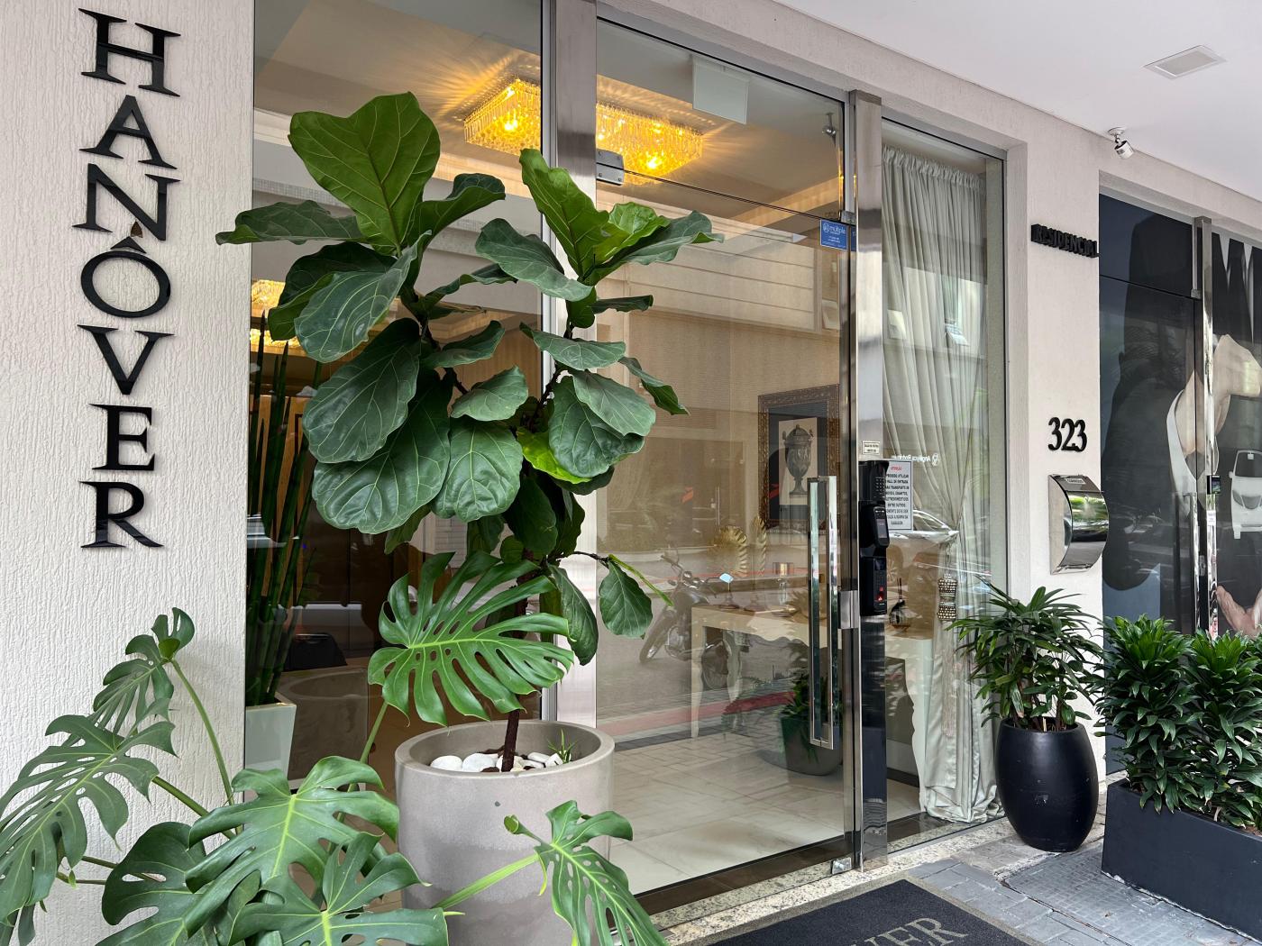 Apartamento à venda com 3 quartos, 135m² - Meia Praia,Itapema