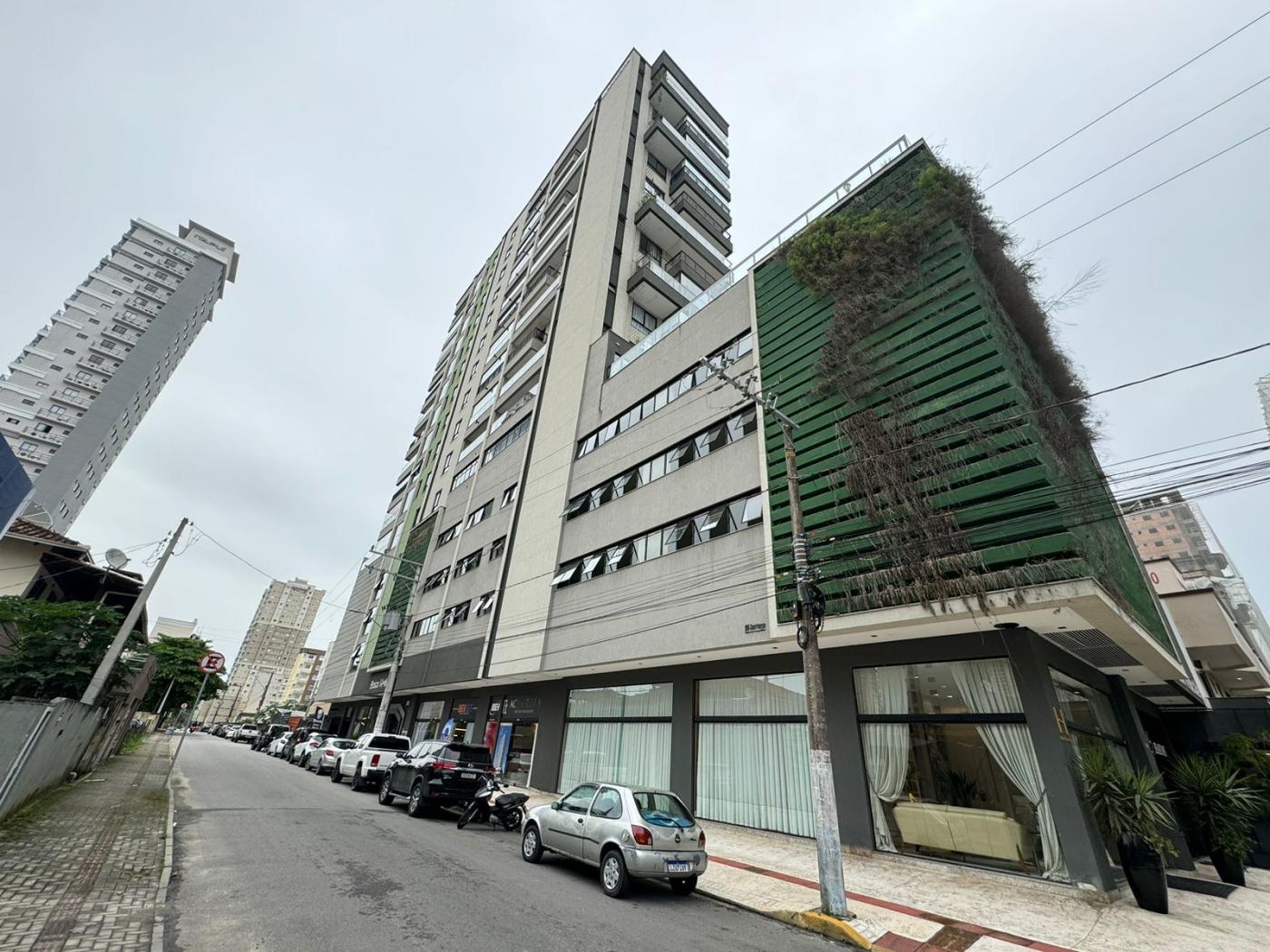 Apartamento à venda com 2 quartos, 86m² - Meia Praia,Itapema