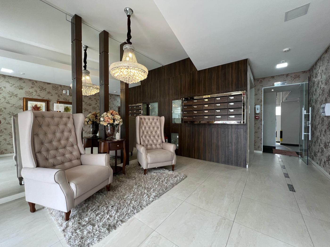 Apartamento à venda com 3 quartos, 122m² - Meia Praia,Itapema