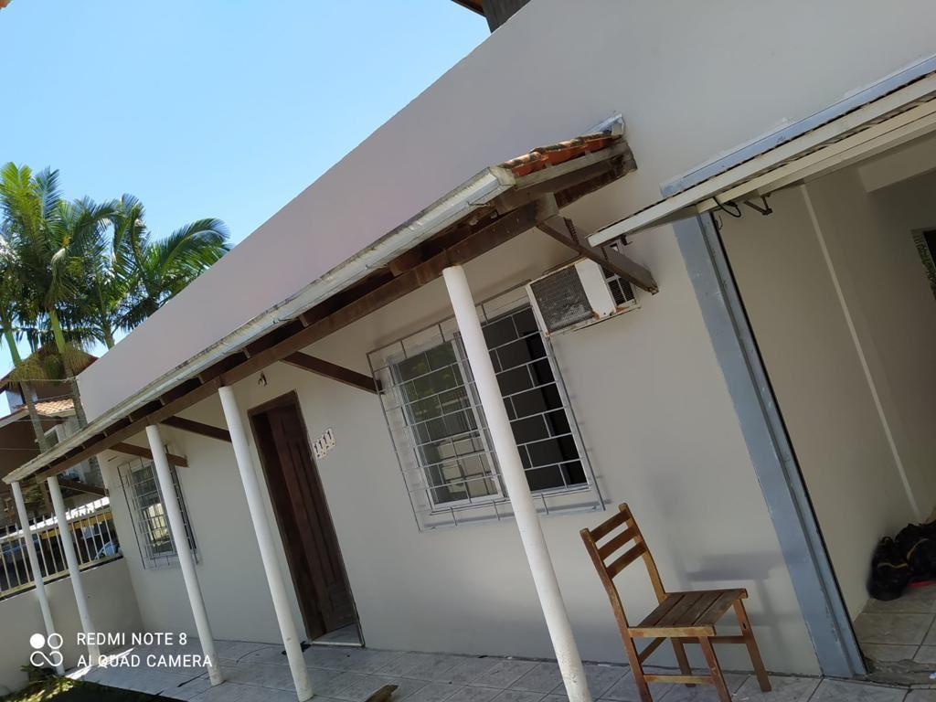 Apartamento à venda com 3 quartos, 140m² - Meia Praia,Itapema