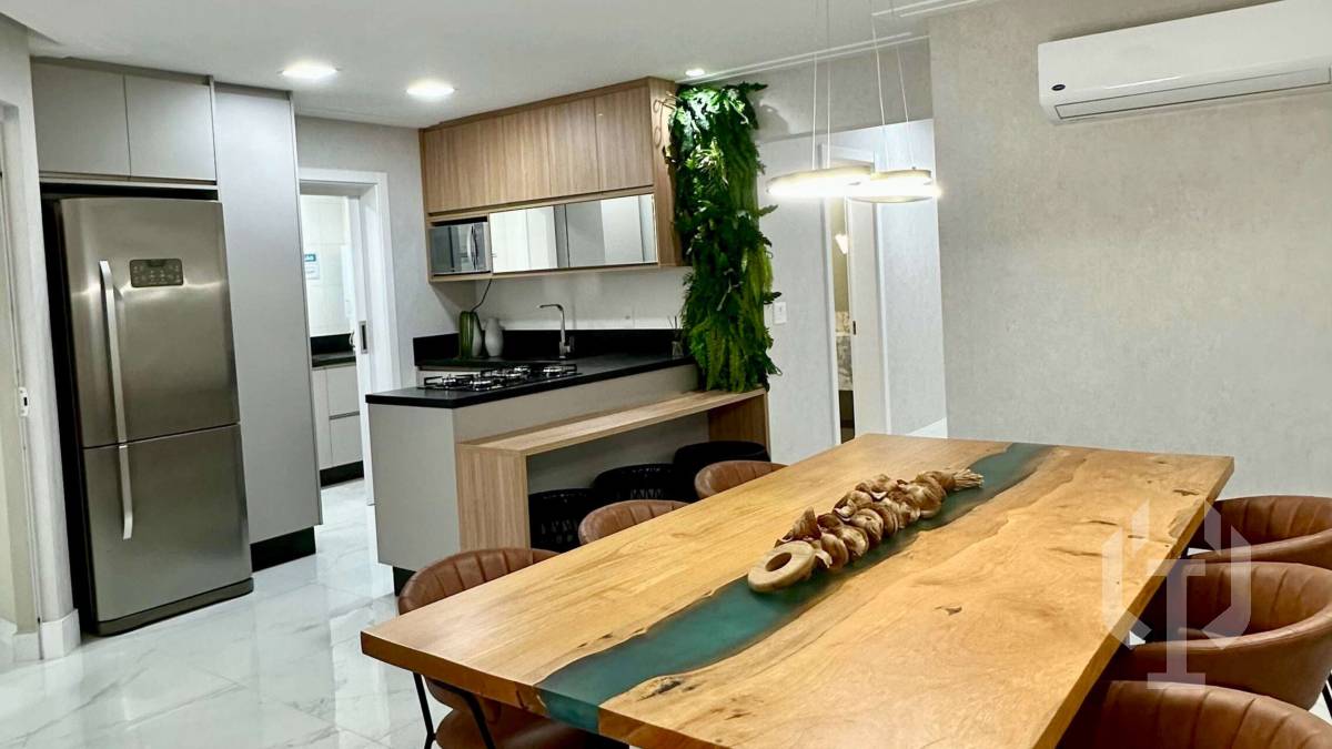  - Apartamento à venda em Itapema, Meia praia, com 3 quartos, 129m²