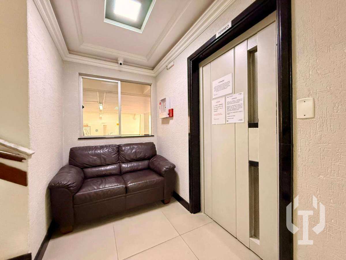 Apartamento à venda com 2 quartos, 84m² - Meia praia,Itapema