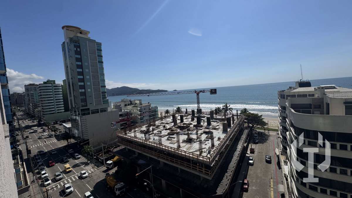  - Apartamento à venda, no ED. LAGO MAGGIORE em Itapema, Meia Praia, com 3 quartos, 121,79m²