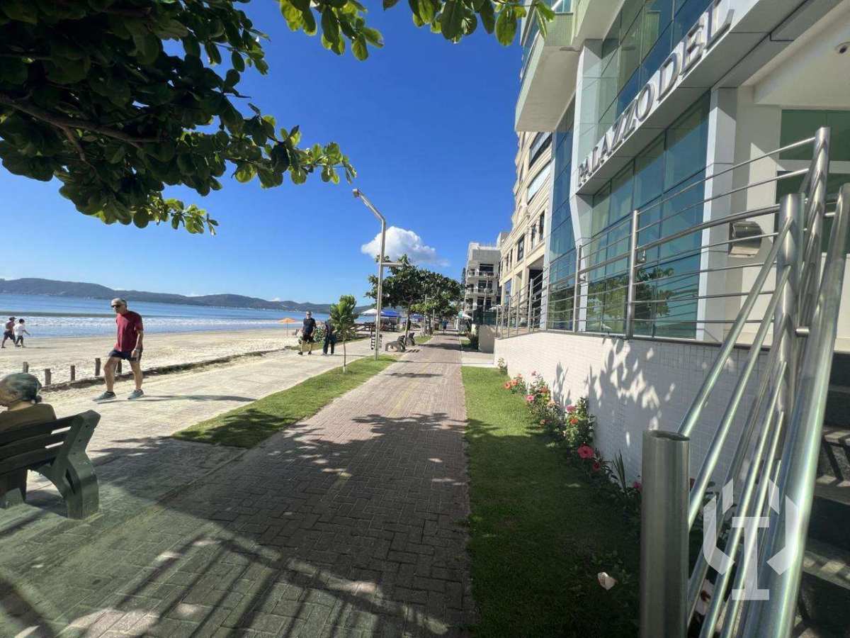  - Apartamento à venda, no PALAZZO DEL MARE em Itapema, Meia Praia, com 4 quartos, 240m²