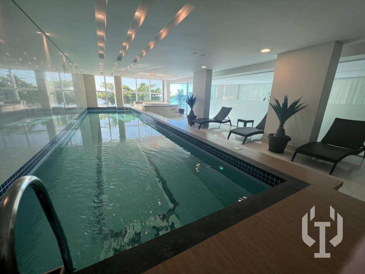  - Apartamento à venda, no PALAZZO DEL MARE em Itapema, Meia Praia, com 4 quartos, 240m²