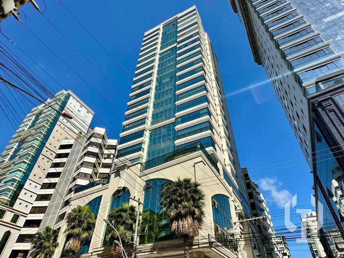 Apartamento de luxo à venda com 4 quartos, 187m² - Meia praia,Itapema