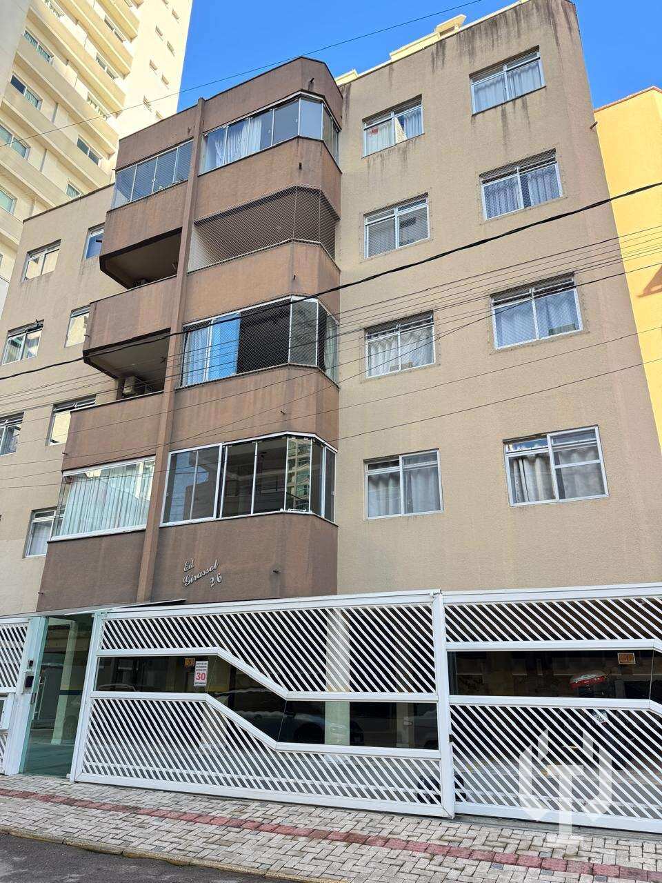  - Apartamento para alugar em Itapema, Centro, com 2 quartos, 80m²