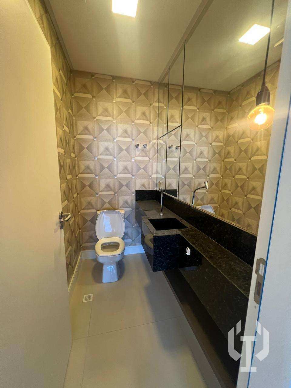  - Apartamento para alugar em Itapema, Meia praia, com 3 quartos, 159m²