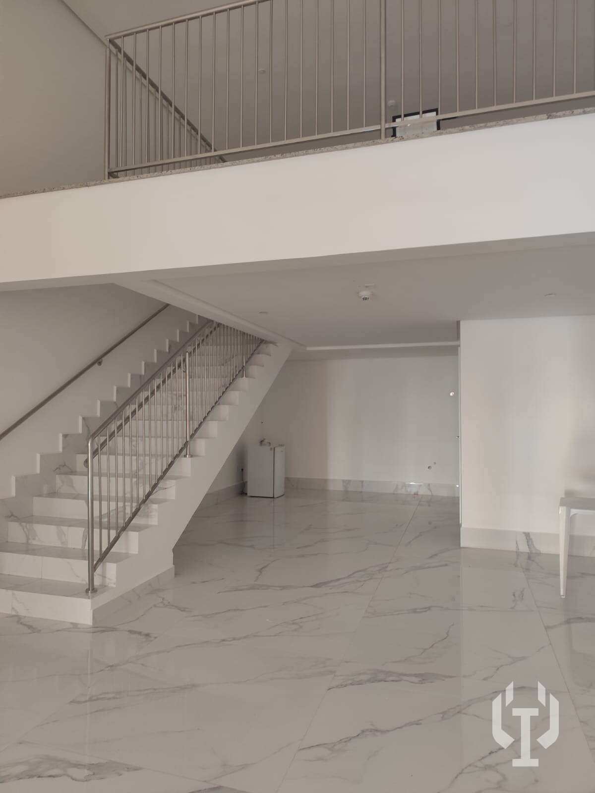  - Sala comercial para alugar, no La rocca -Dallo em Itapema, Centro, 185m²
