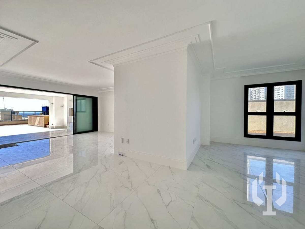  - ST. CLAIR RESIDENCE – APARTAMENTO DIFERENCIADO COM 458m² PRIVATIVOS E PISCINA EXCLUSIVA