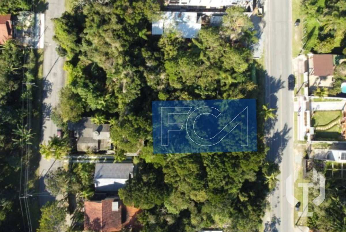 Terreno à venda, 485m² - Praia do Estaleiro,Balneário Camboriú